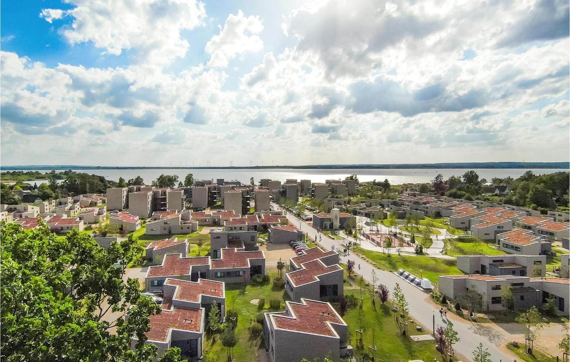Nice Home In Lembruch-Duemmer See With Sauna Exteriör bild